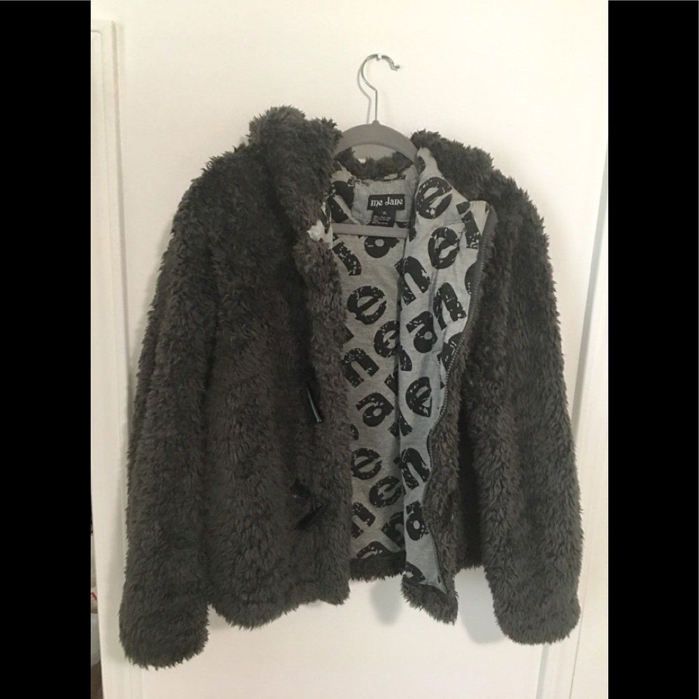 Fuzzy warm jacket